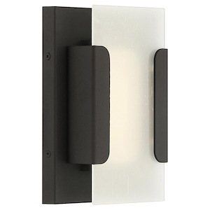 Hubert-8W 1 LED Outdoor Wall Mount In Contemporary Style-8 Inches Tall and 6 Inches Wide