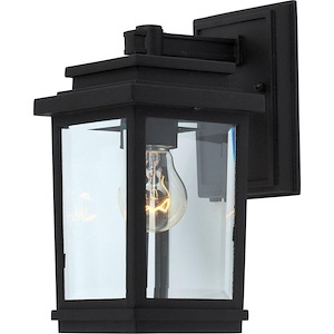 Freemont-1 Light Outdoor Wall Mount in Transitional Outdoor Style-5 Inches Wide by 10 Inches High