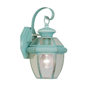 Sherwood Cliff - 1 Light Outdoor Wall Lantern in Traditional Style - 7 Inches wide by 12.5 Inches high