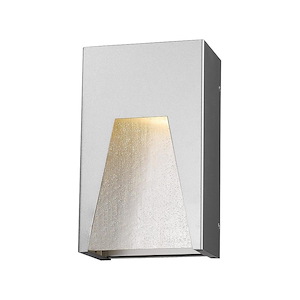 Pemberton Down - 12W 1 LED Outdoor Wall Mount in Transitional Style - 6 Inches Wide by 10 Inches High