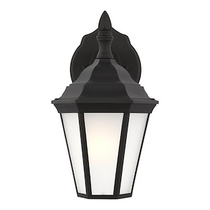 Oakwood Loke - 1 Light Small Outdoor Wall Lantern - 1248577