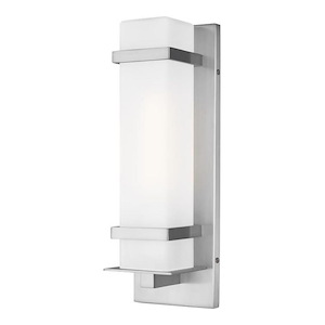Victory Avenue - Small 1 Light Outdoor Wall Lantern in Modern Style - 4.5 inches wide by 14 inches high