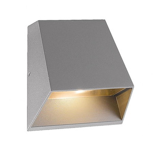 Star Isaf - 7W 1 LED Outdoor Surface Mount - 3.5 Inches Wide by 3.75 Inches High
