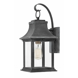 Windsor Gardens - 1 Light Medium Outdoor Wall Mount in Traditional Style - 16.5 Inches High and 7.5 Inches Wide