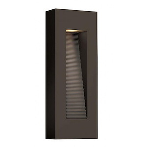 Longdale Grove - 2 Light Medium Outdoor Wall Lantern in Modern Style - 6 Inches Wide by 16.25 Inches High
