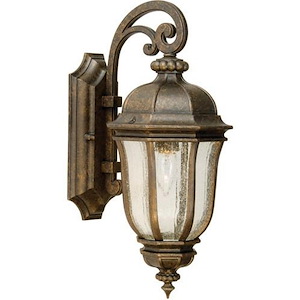 Harper 1-Light Outdoor Small Wall Bracket in Traditional Style - 17.93 Inches Tall and 7.5 Inches Wide - 1216038