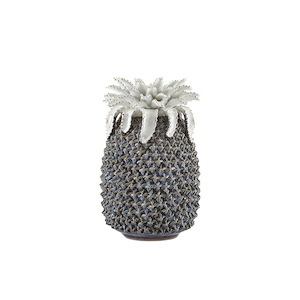 Waikiki - Medium Pineapple In 14 Inches Tall and 8.75 Inches Wide - 1087668