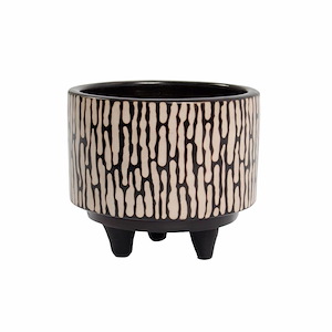 Ofelia - Small Planter In Contemporary Style-5 Inches Tall and 6 Inches Wide