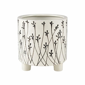 Melton - Large Planter In Traditional Style-7.5 Inches Tall and 7 Inches Wide