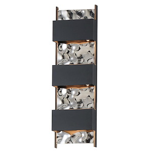 Coulee - 32W 4 LED Outdoor Wall Mount-20.5 Inches Tall and 6.25 Inches Wide