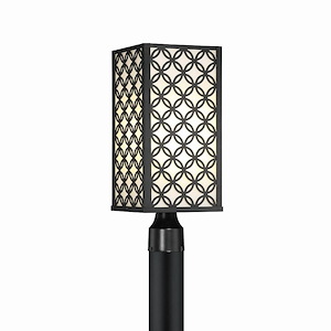 Clover - 37W 1 LED Outdoor Post Mount in Transitional Style 18.5 Inches Tall and 7.5 Inches Wide