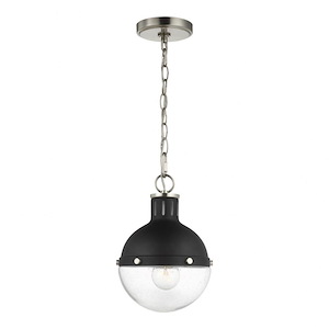Highland - 1 Light Pendant In Traditional Style-11.63 Inches Tall and 8.13 Inches Wide
