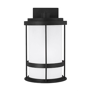 Sea Gull Lighting-Wilburn-1 Light Medium Outdoor Wall Lantern-8 Inch wide by 13.5 Inch high