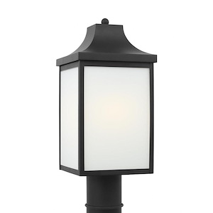 Saybrook - 1 Light Medium Post Lantern In Traditional Style-20.25 Inches Tall and 8.5 Inches Wide