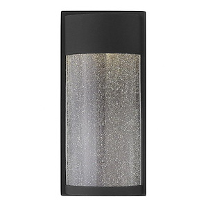 Shelter - 11.5W LED Small Outdoor Wall Lantern in Transitional and Modern Style - 6 Inches Wide by 13 Inches High