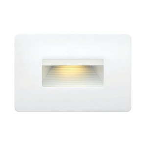 Luna - 12V 3.8W LED Horizontal Step Light - 4.5 Inches Wide by 3 Inches High