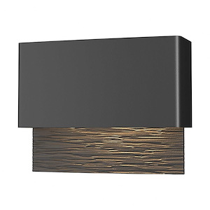 Stratum - 15W 1 LED Outdoor Wall Sconce In Contemporary Style-7.4 Inches Tall and 9.5 Inches Wide