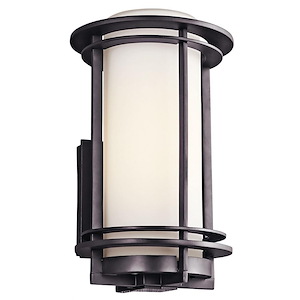 Pacific Edge - 1 Light Outdoor Wall Mount - With Contemporary Inspirations - 13.25 Inches Tall By 8 Inches Wide
