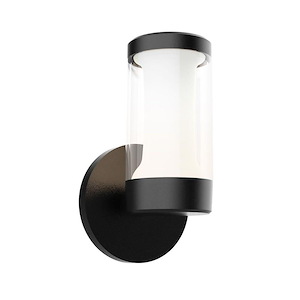 Varo - 8W LED Outdoor Wall Mount-8 Inches Tall and 3.25 Inches Wide