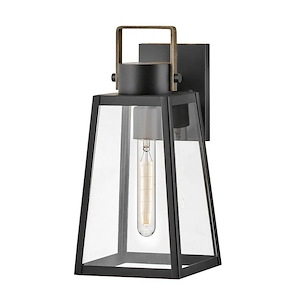 Hugh - 1 Light Small Outdoor Wall Lantern In Transitional Style-15.25 Inches Tall and 7 Inches Wide