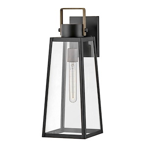 Hugh - 1 Light Medium Outdoor Wall Lantern In Transitional Style-19 Inches Tall and 7 Inches Wide - 1107127
