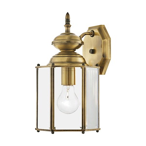 1 Light Outdoor Wall Lantern in Traditional Style - 7 Inches wide by 13 Inches high - 189695