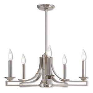 Trumbull - 6 Light Chandelier in New Traditional Style - 24 Inches wide by 17.5 Inches high