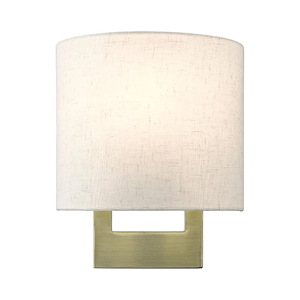 Petite - 1 Light Rectangular ADA Wall Sconce In Contemporary Style-9.5 Inches Tall and 8 Inches Wide