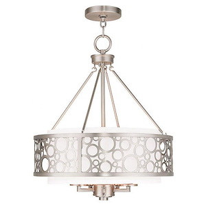 Avalon - 8 Light Chandelier in Traditional Style - 26 Inches wide by 26.5 Inches high