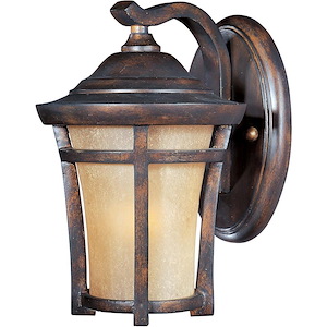 Balboa VX-9W 1 LED Outdoor Wall Lantern in Traditional style-6.5 Inches wide by 9.5 inches high - 1027664