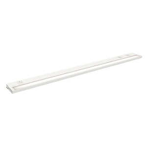 CounterMax 5K - 19W 1 LED Under Cabinet with 3 Prong-1 Inches Tall and 36 Inches Length - 1342542