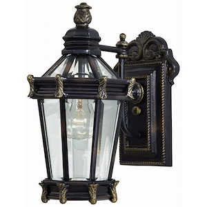 Great Outdoors - stratford Hall - 1 Light Outdoor Wall Mount In Traditional Style - 15.25 Inches Tall By 8 Inches Wide - 6066