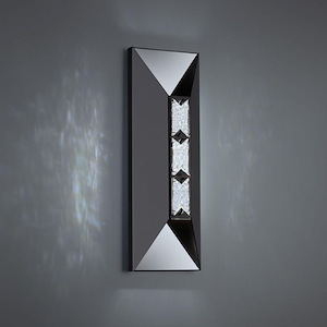 Vida - LED Outdoor Wall Mount-18 Inches Tall and 6 Inches Wide