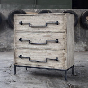 Jory - 32.5 inch Accent Chest