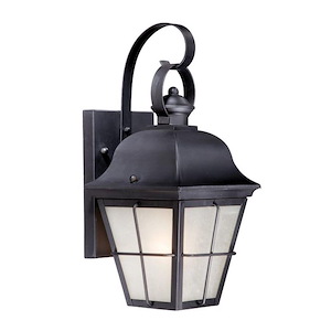 New Haven 1-Light Outdoor Wall Sconce in Traditional and Lantern Style 17.75 Inches Tall and 8 Inches Wide
