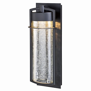 Logan 1-Light Outdoor Wall Sconce in Contemporary and Rectangular Style 15.5 Inches Tall and 5.5 Inches Wide