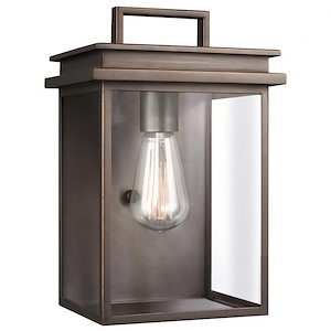 Glenview-Outdoor Wall Lantern Traditional Cast Aluminum Approved for Wet Locations in Traditional Style-7.75 Inch Wide by 12 Inch High - 1286114