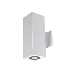 Cube Architectural-22W 2700K 80 CRI 6 degree 2 LED Outdoor Wall Mount in Functional Style-4.5 Inches Wide by 7.19 Inches High - 746005